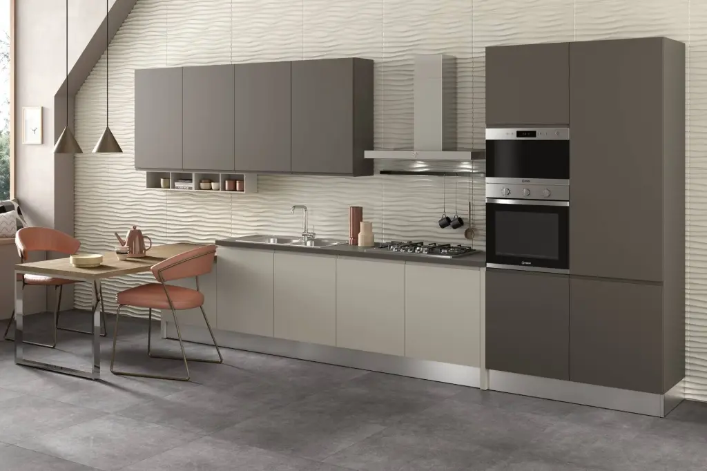 Alina — Doha bronze straight kitchen